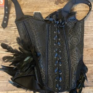 Black corset nwt removed from plastic for photos. Lay flat waist 11-12 in